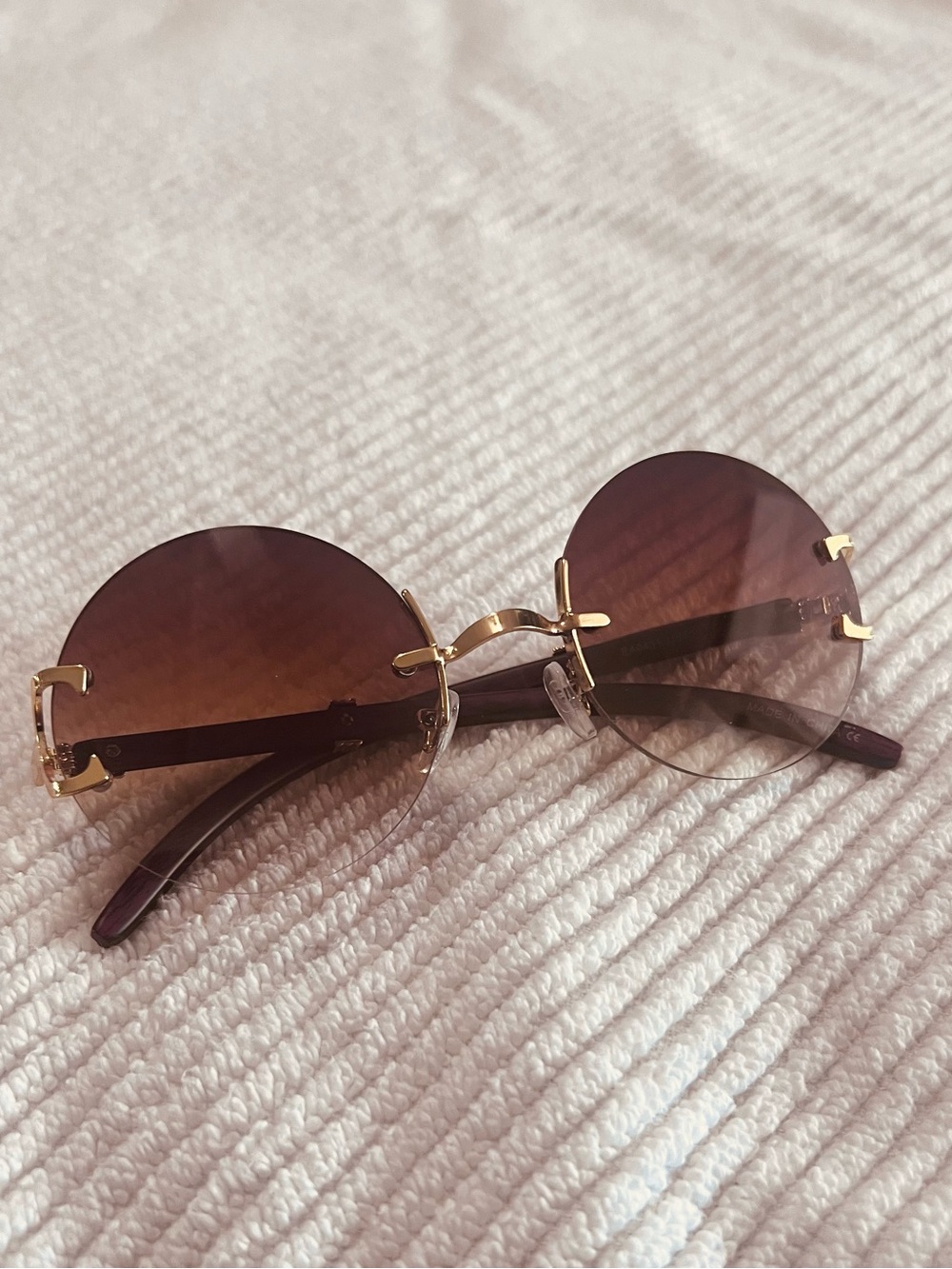 Rimless Round Sunglasses in Brown Gradient with Gold Accents
